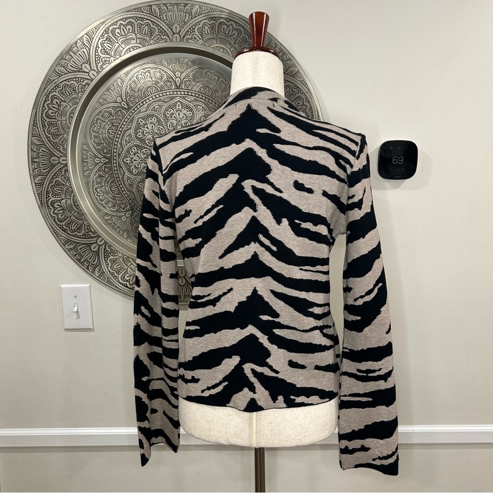 NWT Paola Bernardi Tan Black Zebra Print Jacket and Tank Set  - Size S/M - Picture 6 of 14